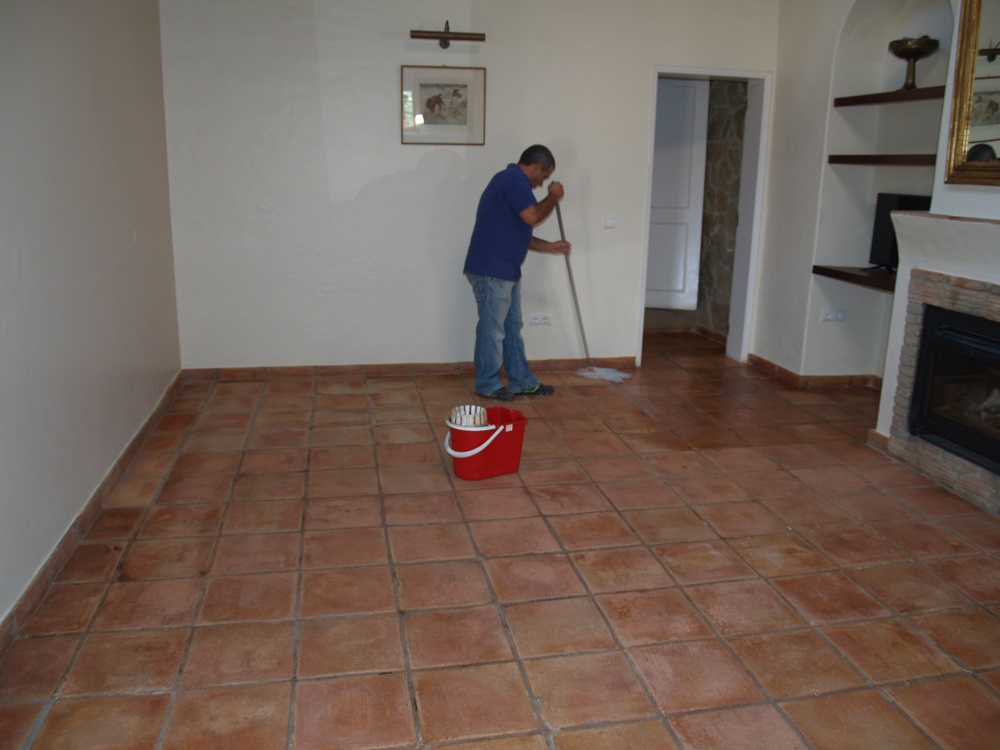 Terracota Floor Wax Stripping And Waxing 1403696679 4