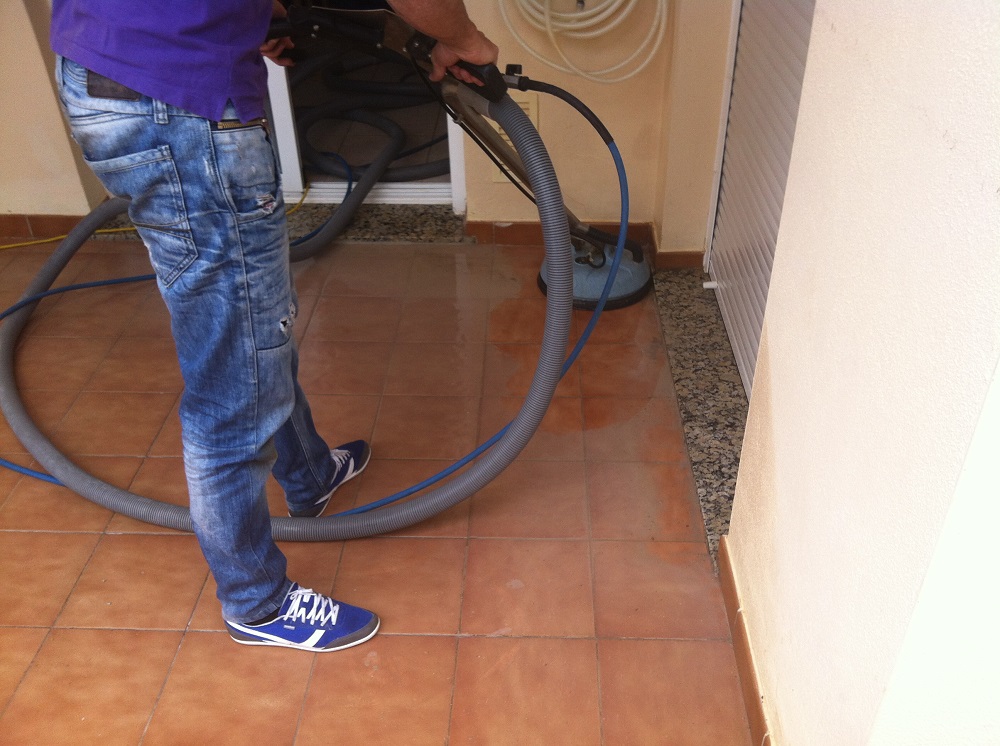 Lime and calcium buildup removal